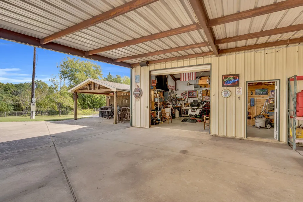 490 James Road Ferris, TX 75125