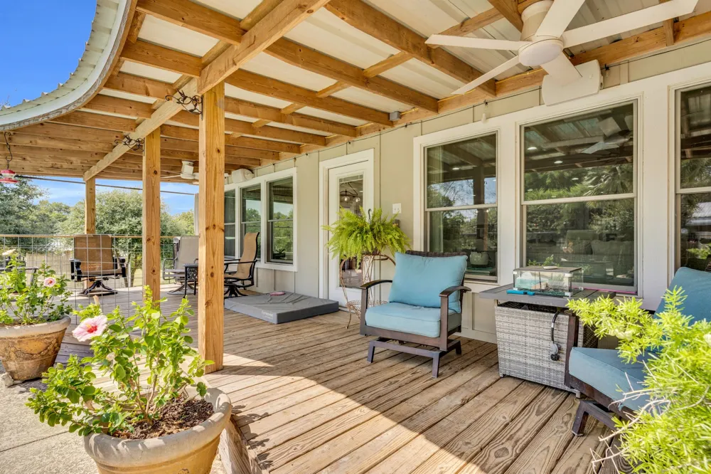 490 James Road Ferris, TX 75125