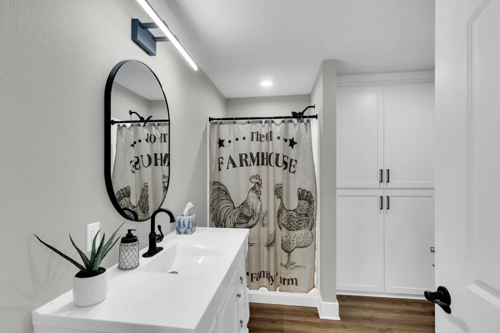 490 James Road Ferris, TX 75125