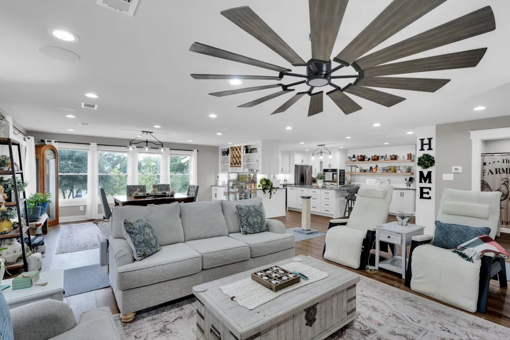490 James Road Ferris, TX 75125
