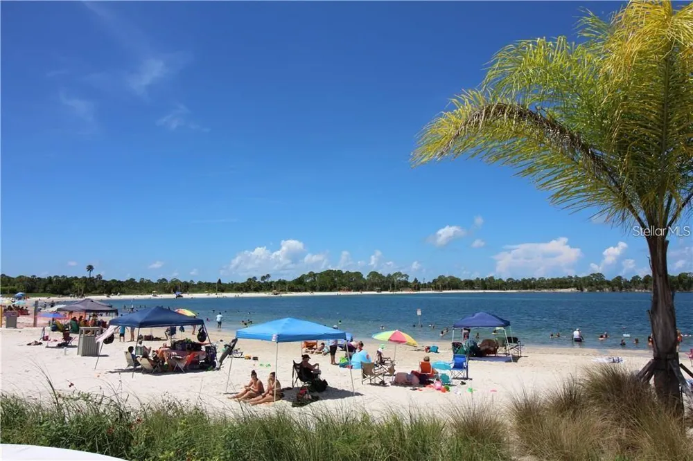 1-2 GREEN KEY New Port Richey, FL 34652
