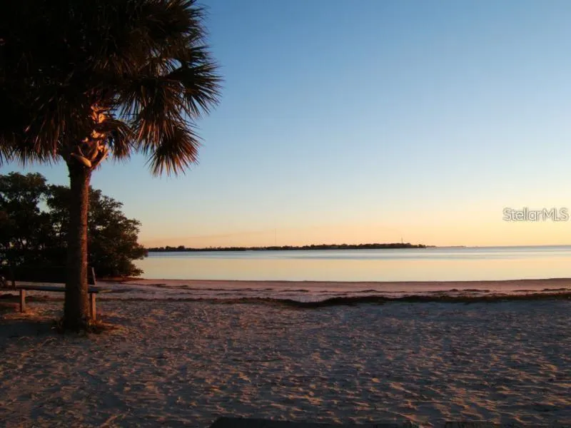 1-2 GREEN KEY New Port Richey, FL 34652