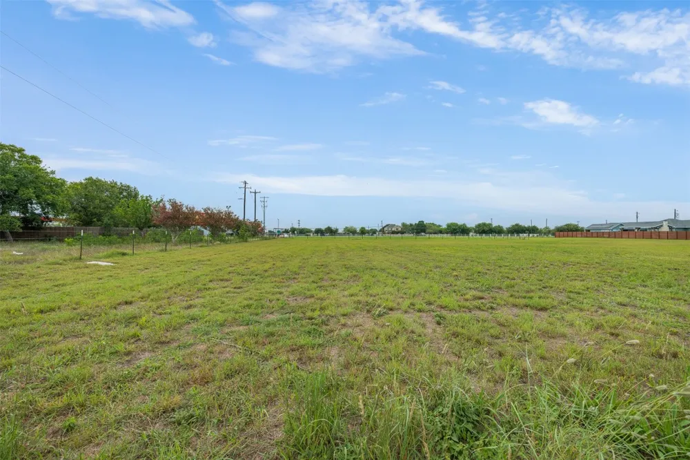 Stork Road Del Valle, TX 78617