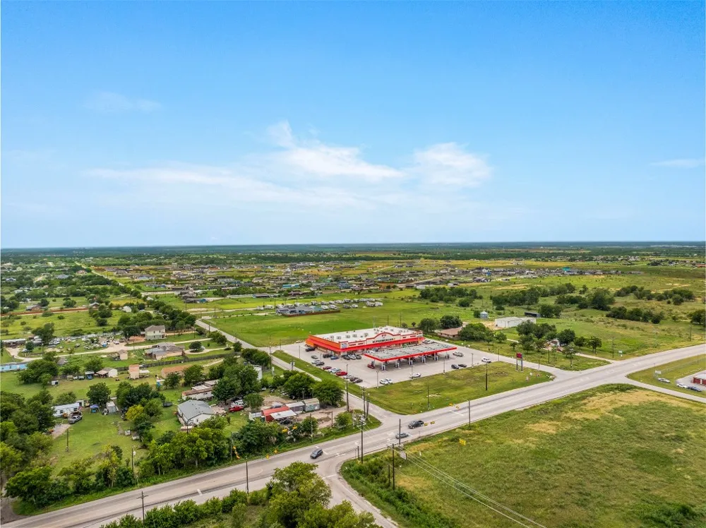 Stork Road Del Valle, TX 78617