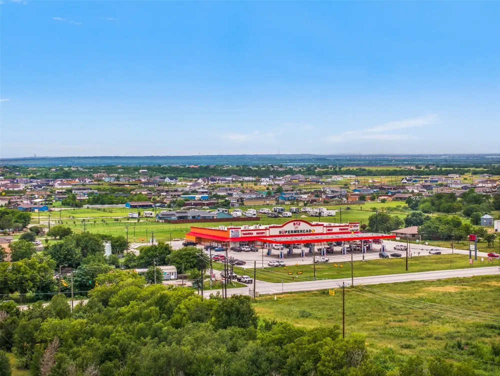 Stork Road Del Valle, TX 78617