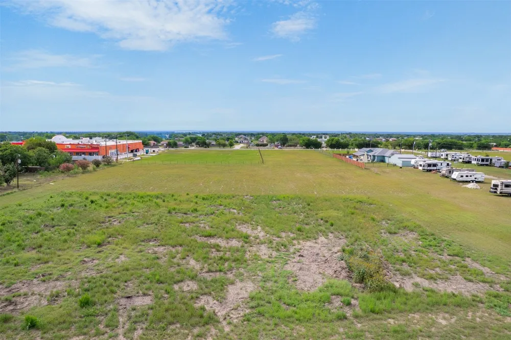 Stork Road Del Valle, TX 78617