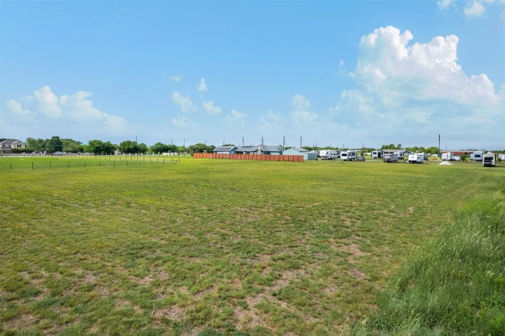 Stork Road Del Valle, TX 78617