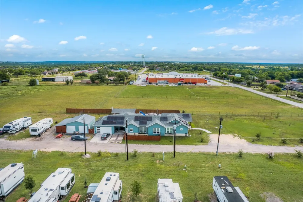 Stork Road Del Valle, TX 78617