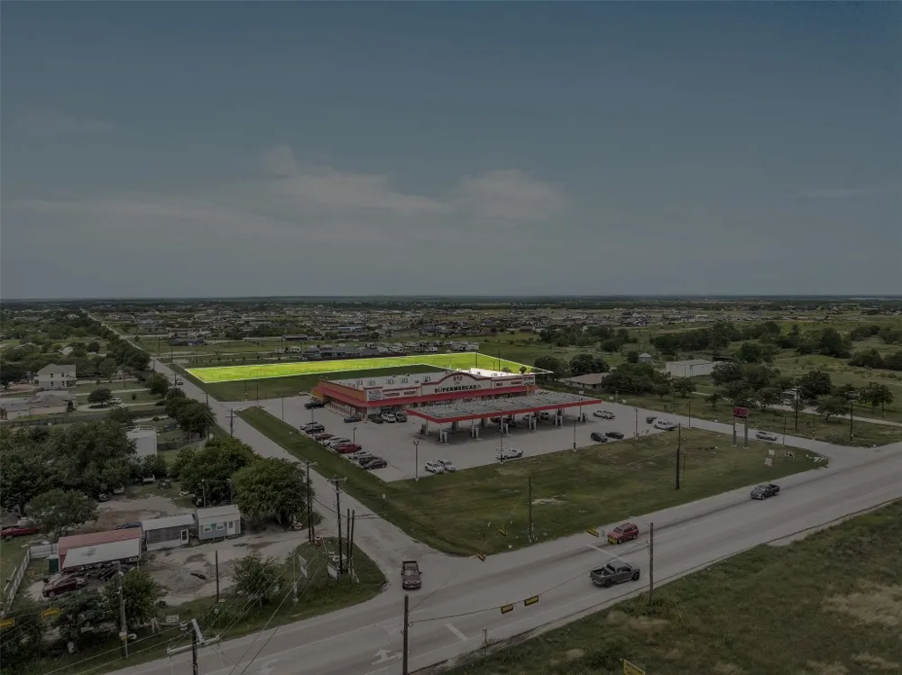 Stork Road Del Valle, TX 78617