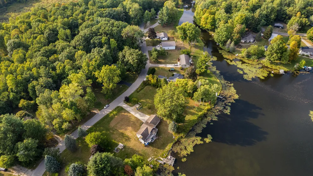 33 W Shore Drive Stanton, MI 48888