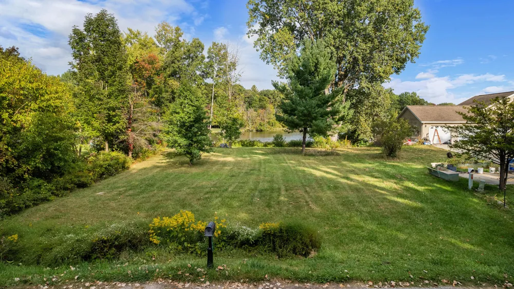 33 W Shore Drive Stanton, MI 48888
