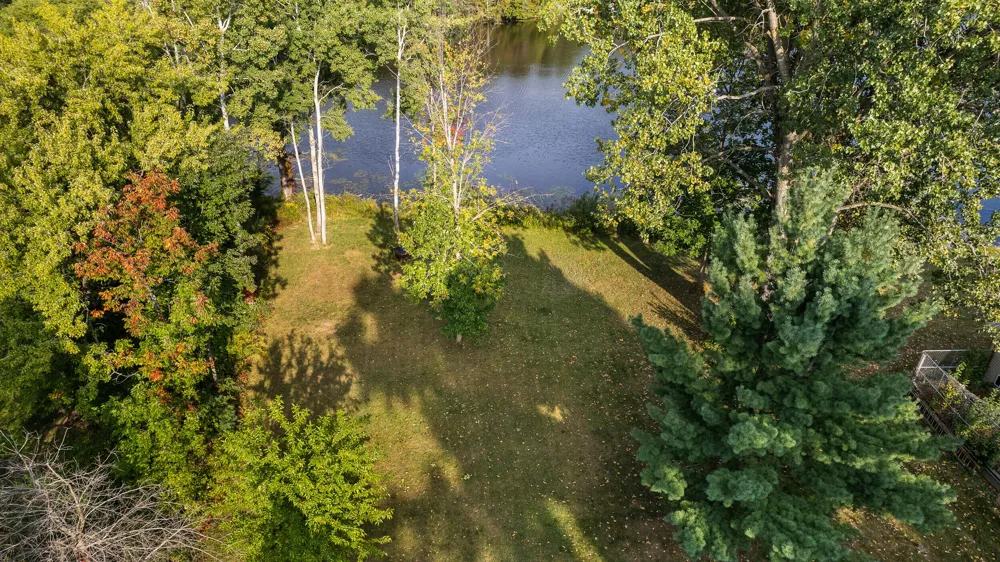 33 W Shore Drive Stanton, MI 48888