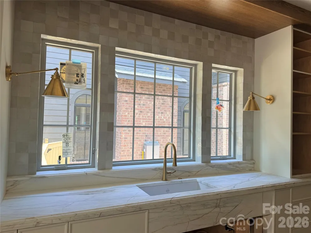 110 Hunter Lane Charlotte, NC 28211