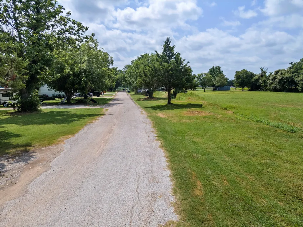 102 Mesquite Street Paradise, TX 76073