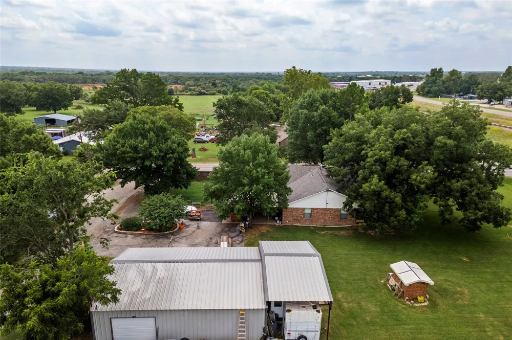 102 Mesquite Street Paradise, TX 76073
