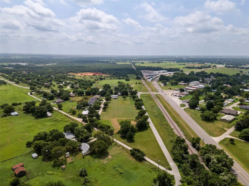 102 Mesquite Street Paradise, TX 76073