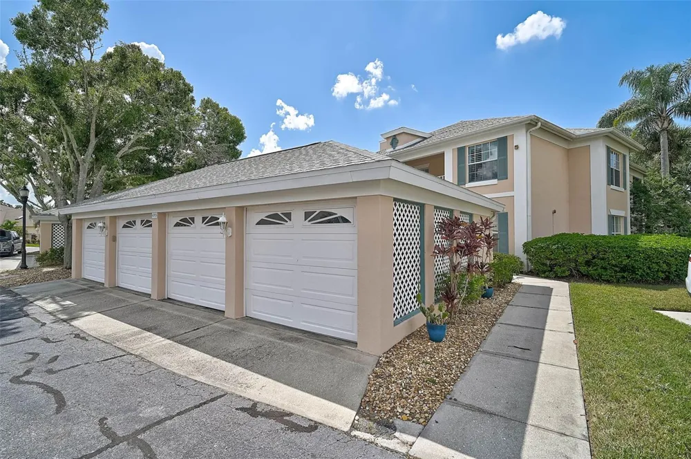 4705 SAND TRAP STREET CIRCLE E #106 Bradenton, FL 34203