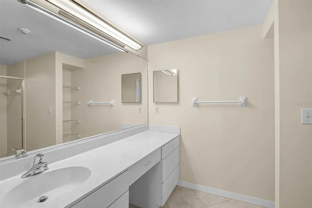 4705 SAND TRAP STREET CIRCLE E #106 Bradenton, FL 34203