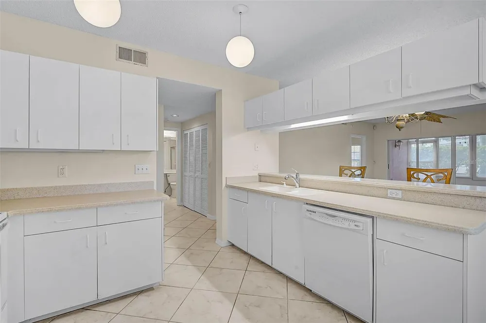 4705 SAND TRAP STREET CIRCLE E #106 Bradenton, FL 34203