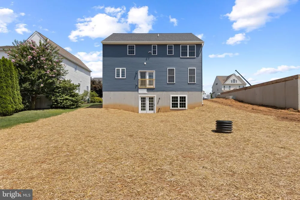 11011110 TRINITY DRIVE Oxford, PA 19363