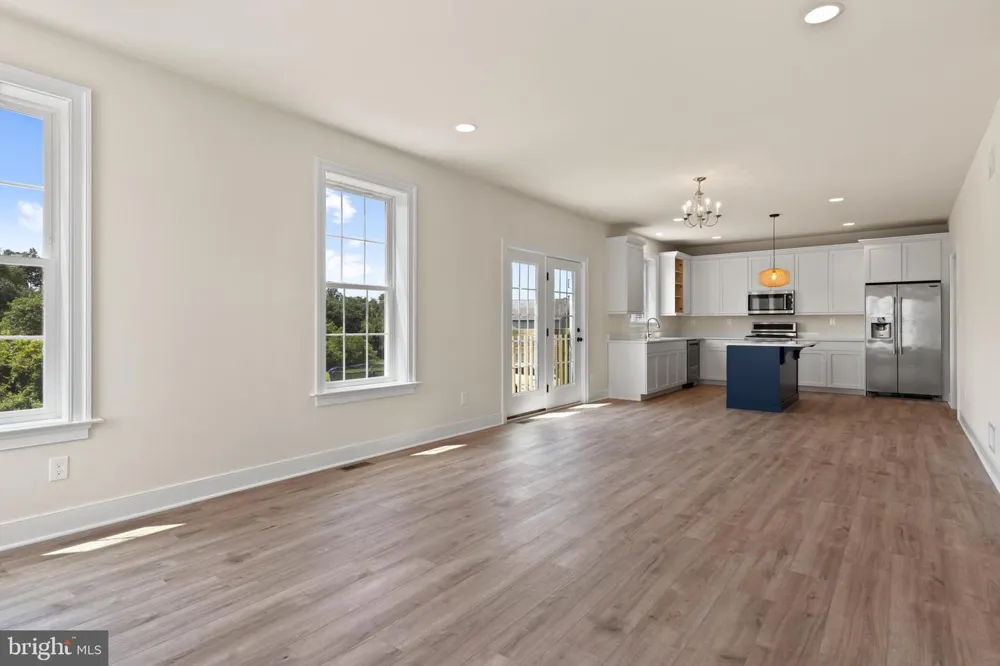 11011110 TRINITY DRIVE Oxford, PA 19363