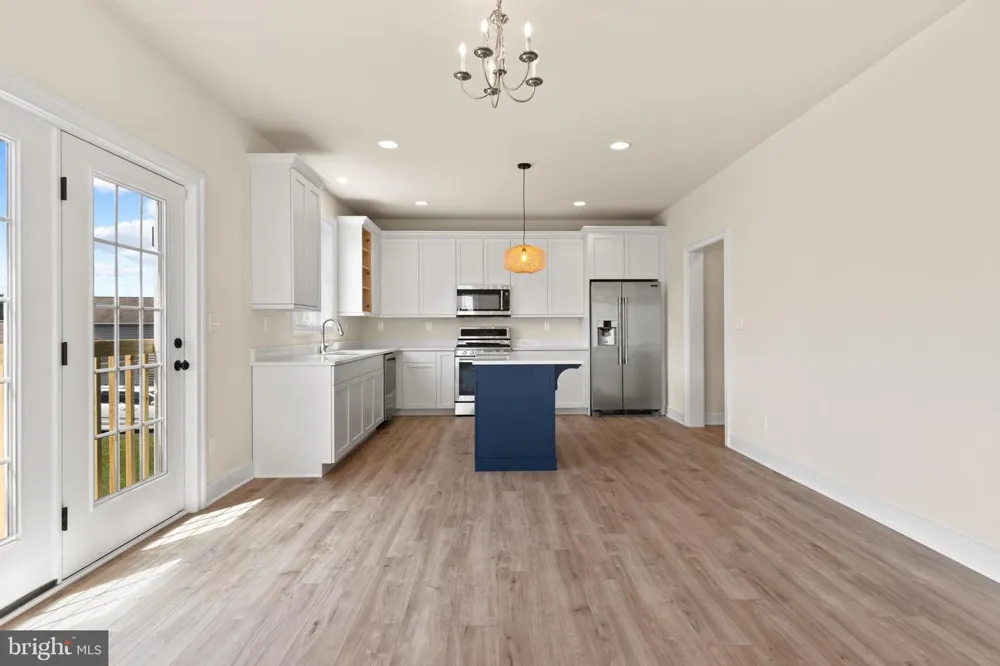 11011110 TRINITY DRIVE Oxford, PA 19363