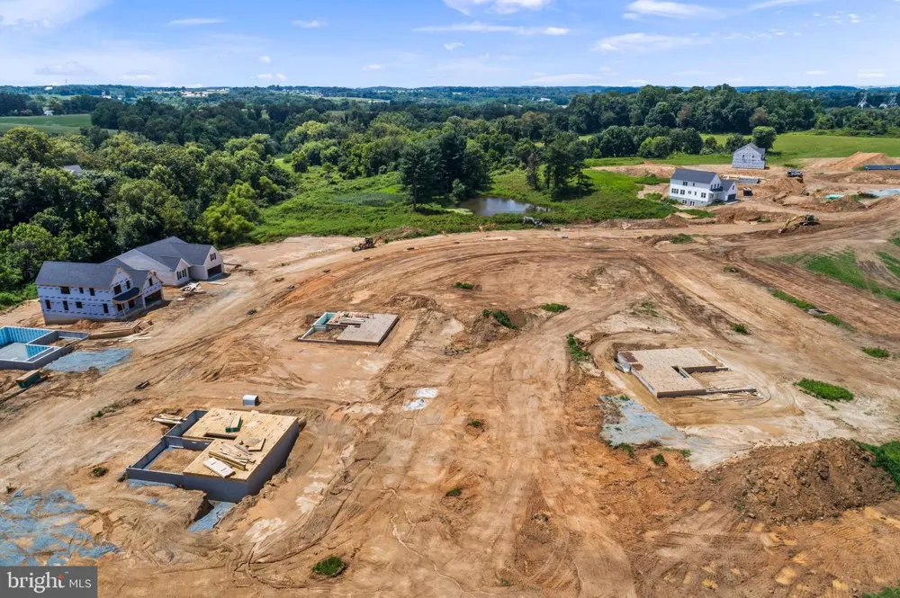 11011110 TRINITY DRIVE Oxford, PA 19363