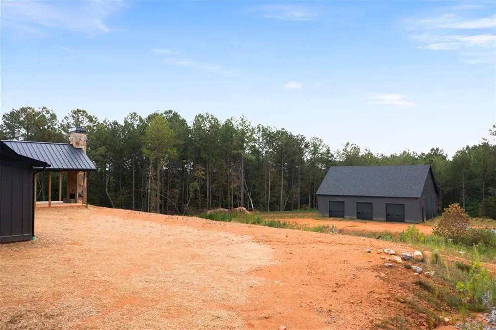1921 EUHARLEE ROAD Kingston, GA 30145