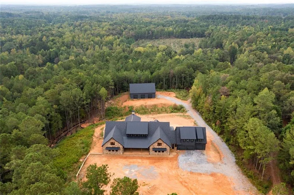 1921 EUHARLEE ROAD Kingston, GA 30145