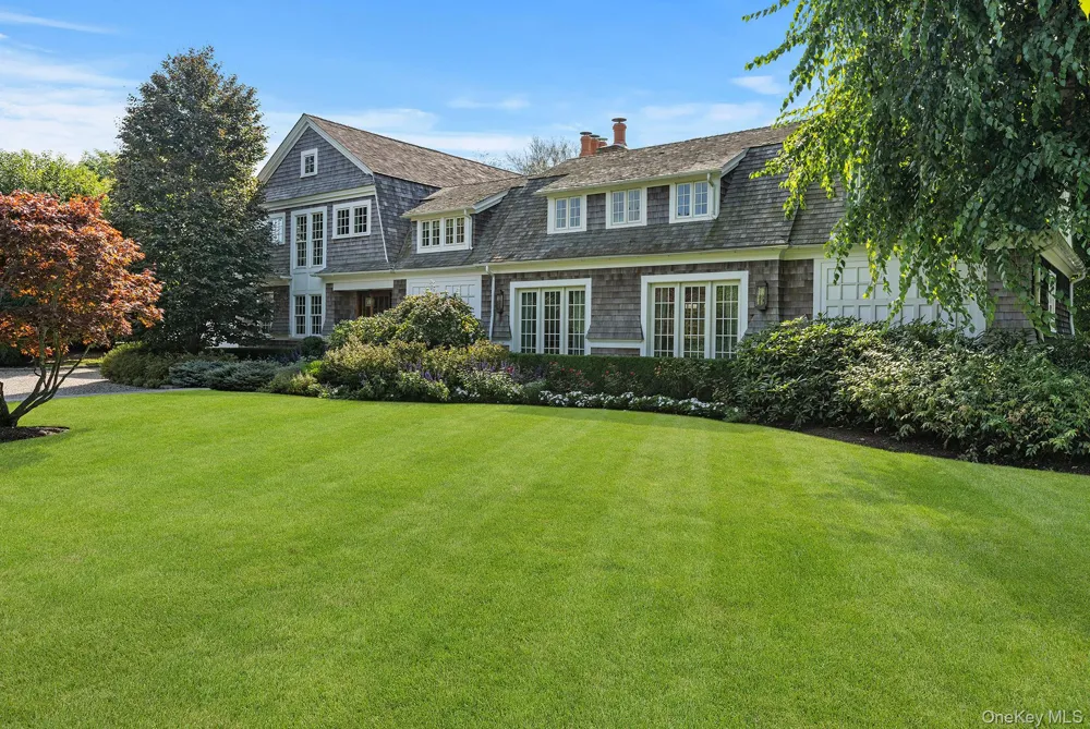 231 Flying Point Road Southampton, NY 11968