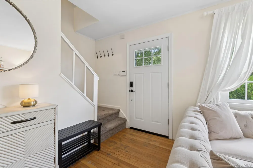 1181 FIREPLACE RD East Hampton, NY 11937