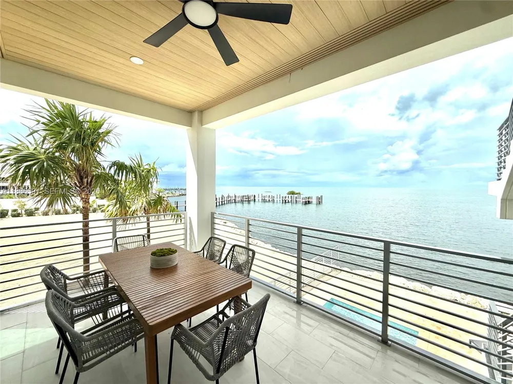 990 41st Gulf Street 9 Other City - In The State Of Florida, FL 33050