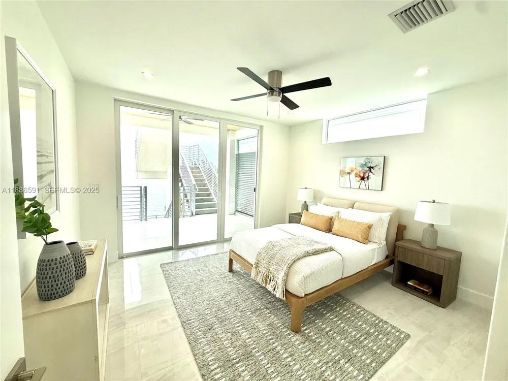 990 41st Gulf Street 9 Other City - In The State Of Florida, FL 33050