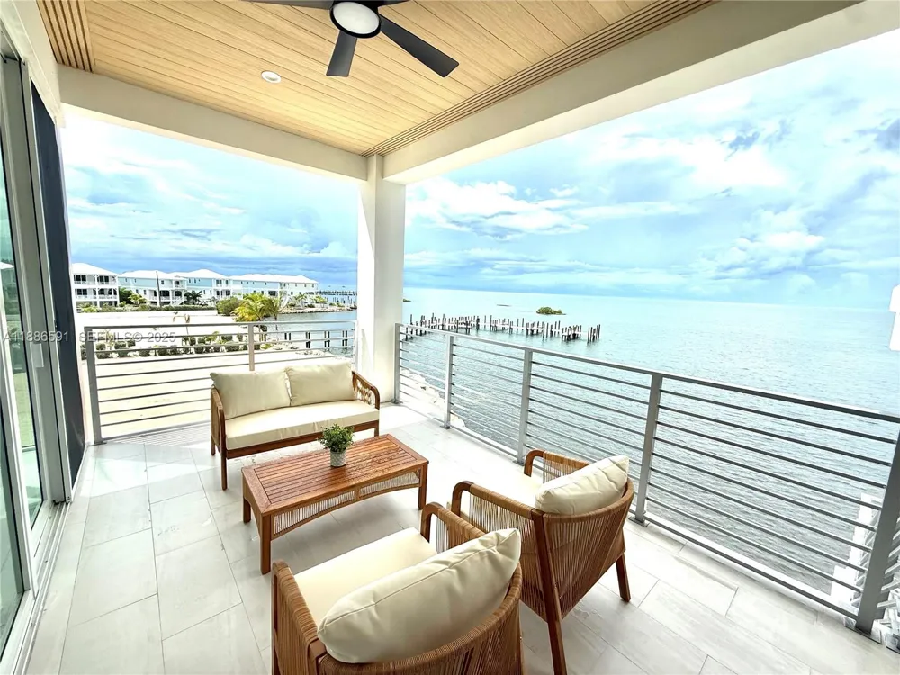 990 41st Gulf Street 9 Other City - In The State Of Florida, FL 33050