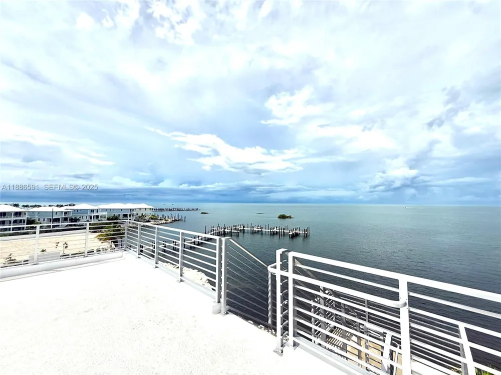 990 41st Gulf Street 9 Other City - In The State Of Florida, FL 33050