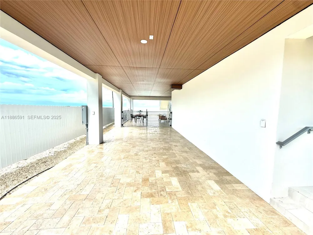 990 41st Gulf Street 9 Other City - In The State Of Florida, FL 33050
