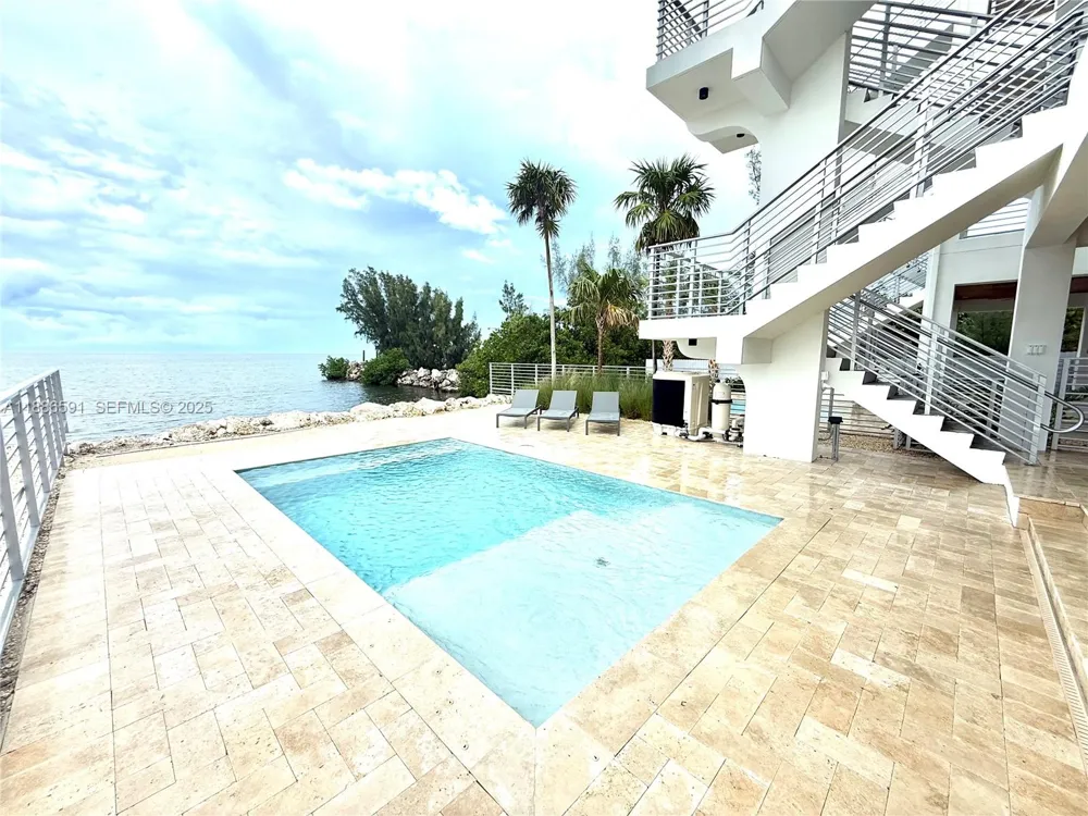 990 41st Gulf Street 9 Other City - In The State Of Florida, FL 33050
