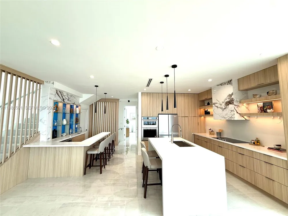 990 41st Gulf Street 9 Other City - In The State Of Florida, FL 33050