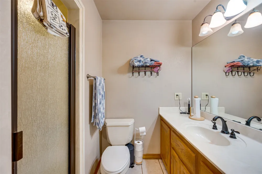 3269 An County Road 153 Palestine, TX 75801