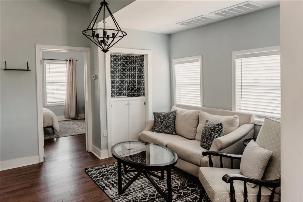 1318 Mesquite Street Corpus Christi, TX 78401