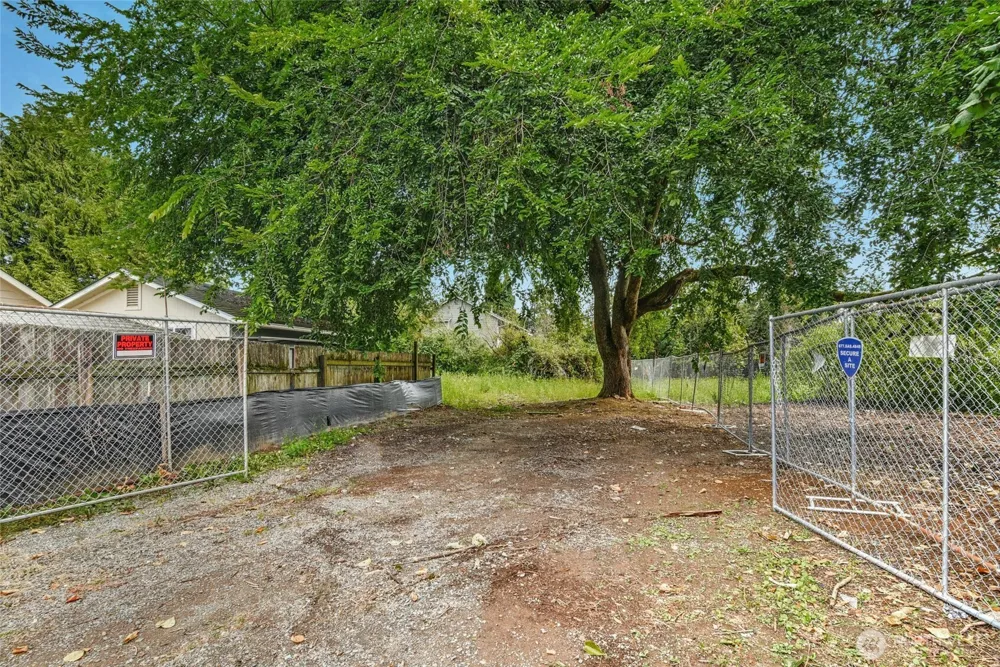 523 Park Street Monroe, WA 98272