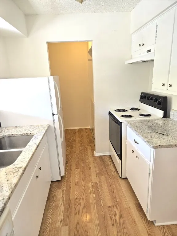 203 S Mitchell St Street #4 San Marcos, TX 78666
