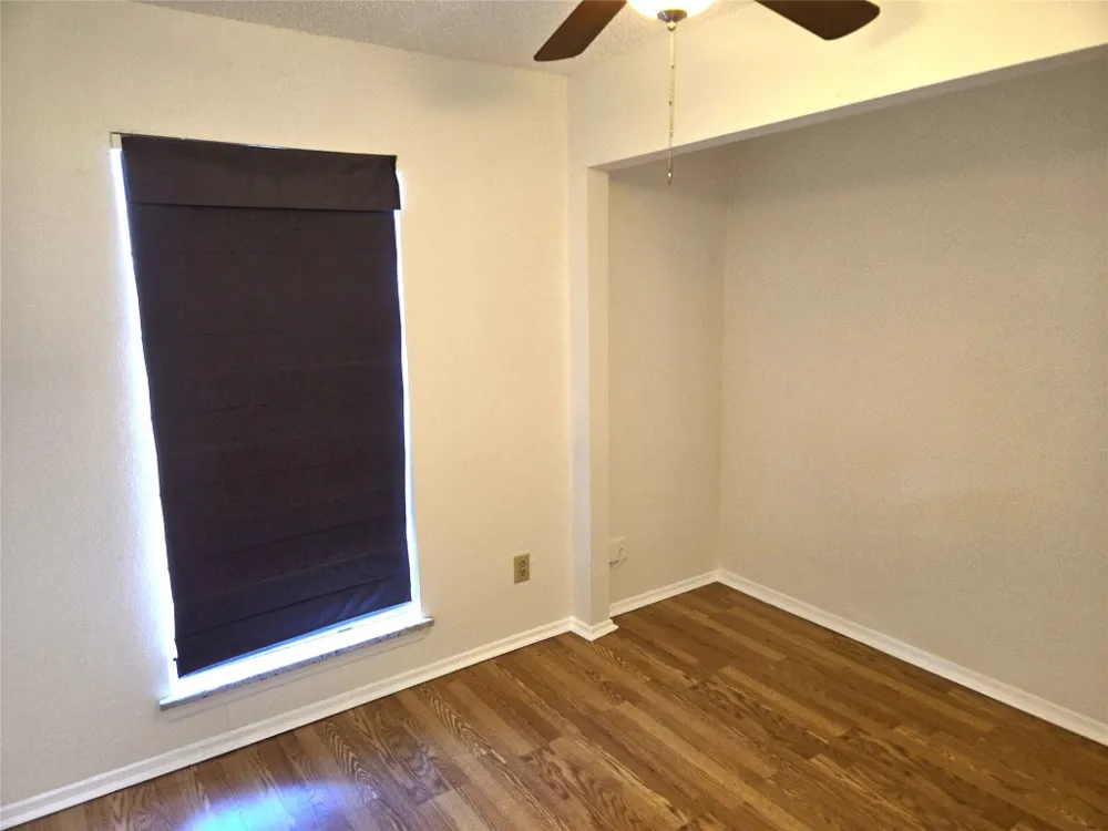 203 S Mitchell St Street #4 San Marcos, TX 78666