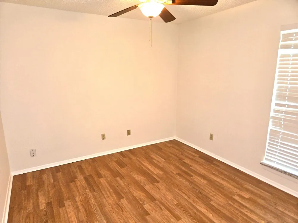 203 S Mitchell St Street #4 San Marcos, TX 78666