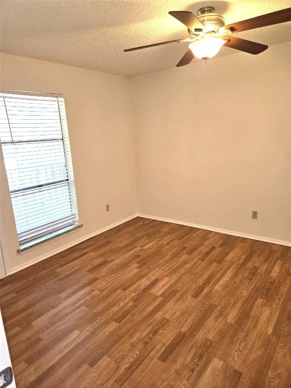 203 S Mitchell St Street #4 San Marcos, TX 78666