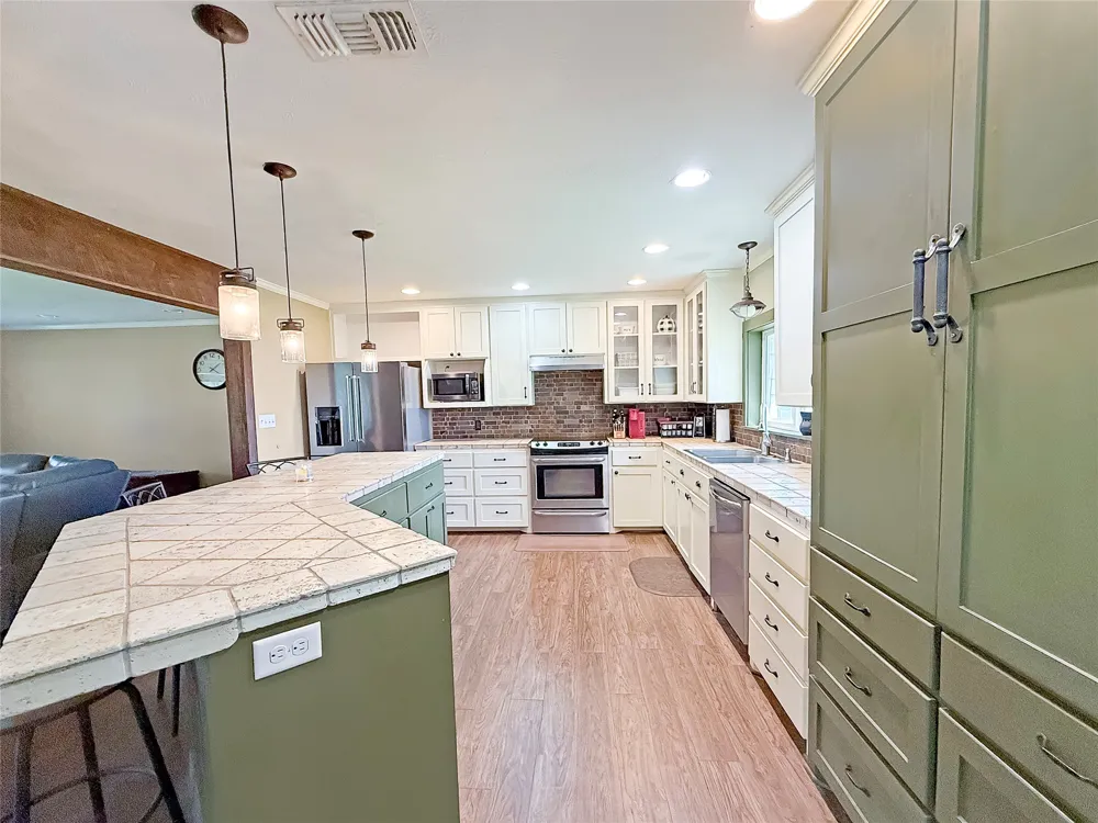 1401 Fm 112 Lexington, TX 78947