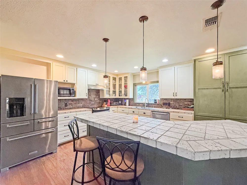 1401 Fm 112 Lexington, TX 78947
