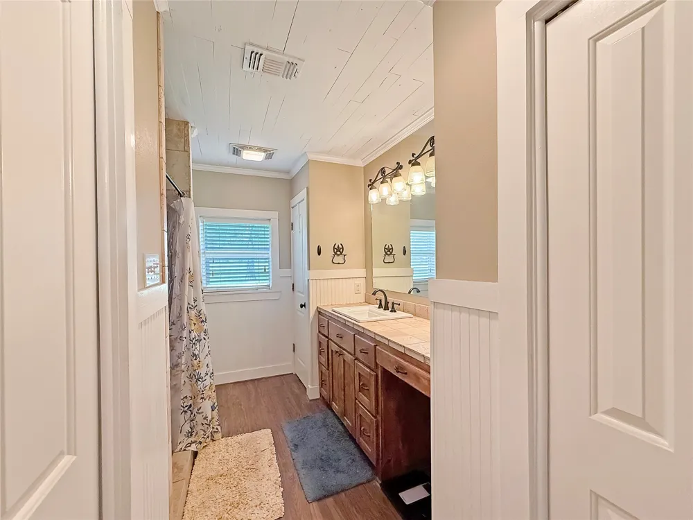 1401 Fm 112 Lexington, TX 78947