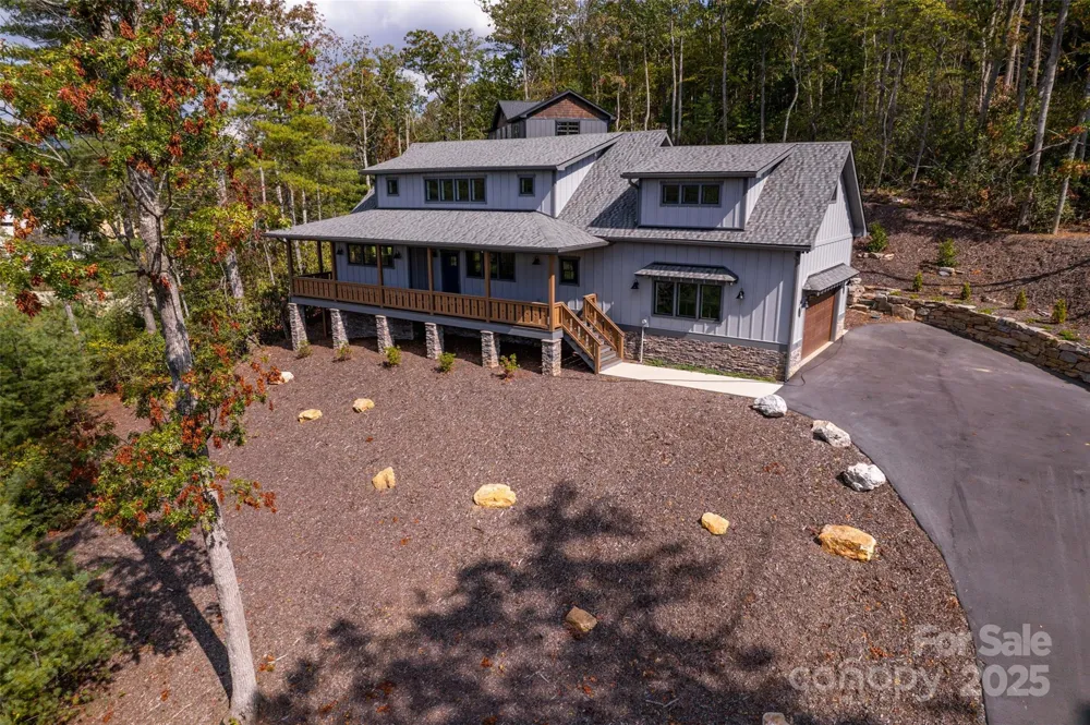 71 Crossings Circle Fairview, NC 28730