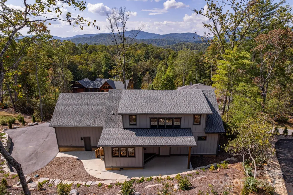 71 Crossings Circle Fairview, NC 28730